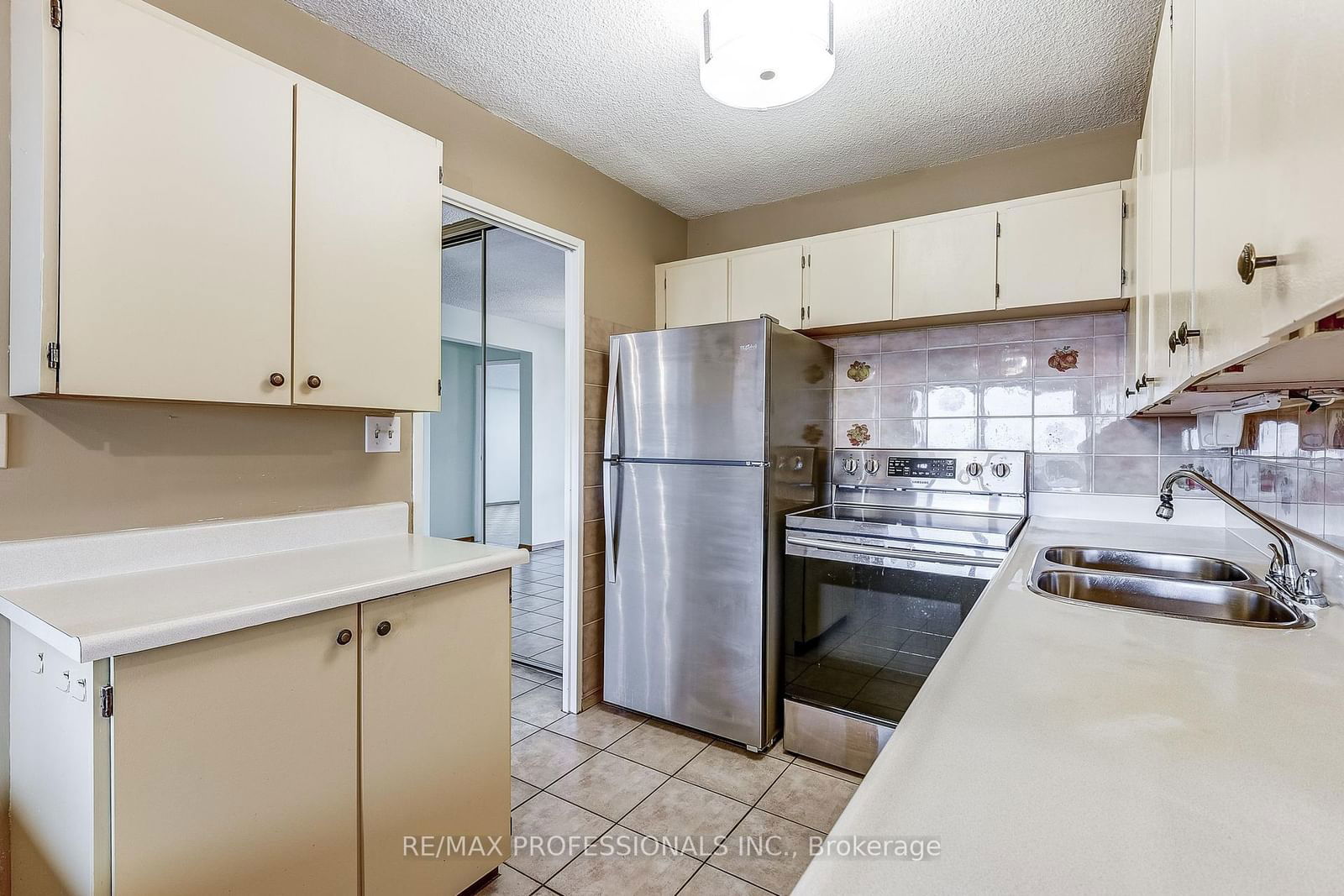 260 Scarlett Rd, unit 1908 for sale - image #6