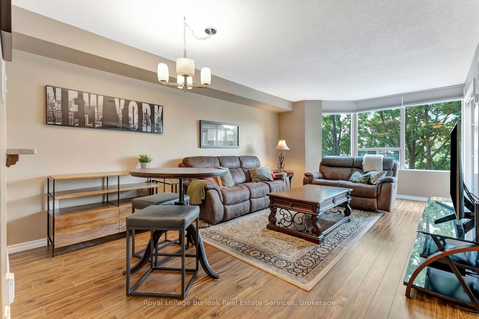 1270 MAPLE CROSSING Blvd, unit 306 for sale