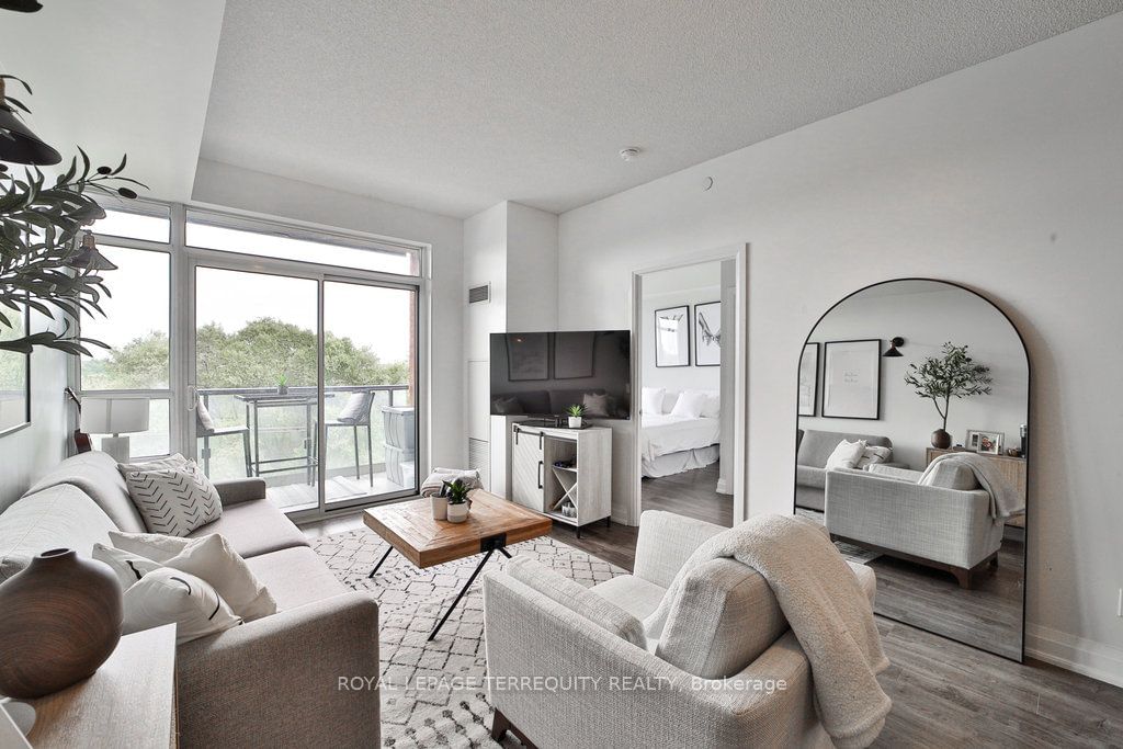 35 Fontenay Crt, unit 405 for sale - image #3