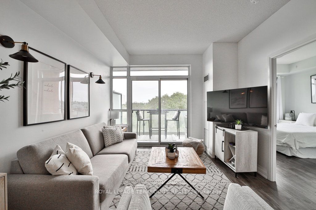 35 Fontenay Crt, unit 405 for sale - image #5