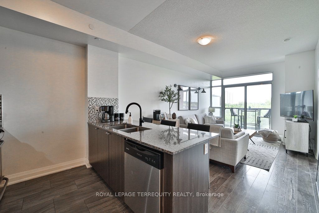 35 Fontenay Crt, unit 405 for sale - image #7