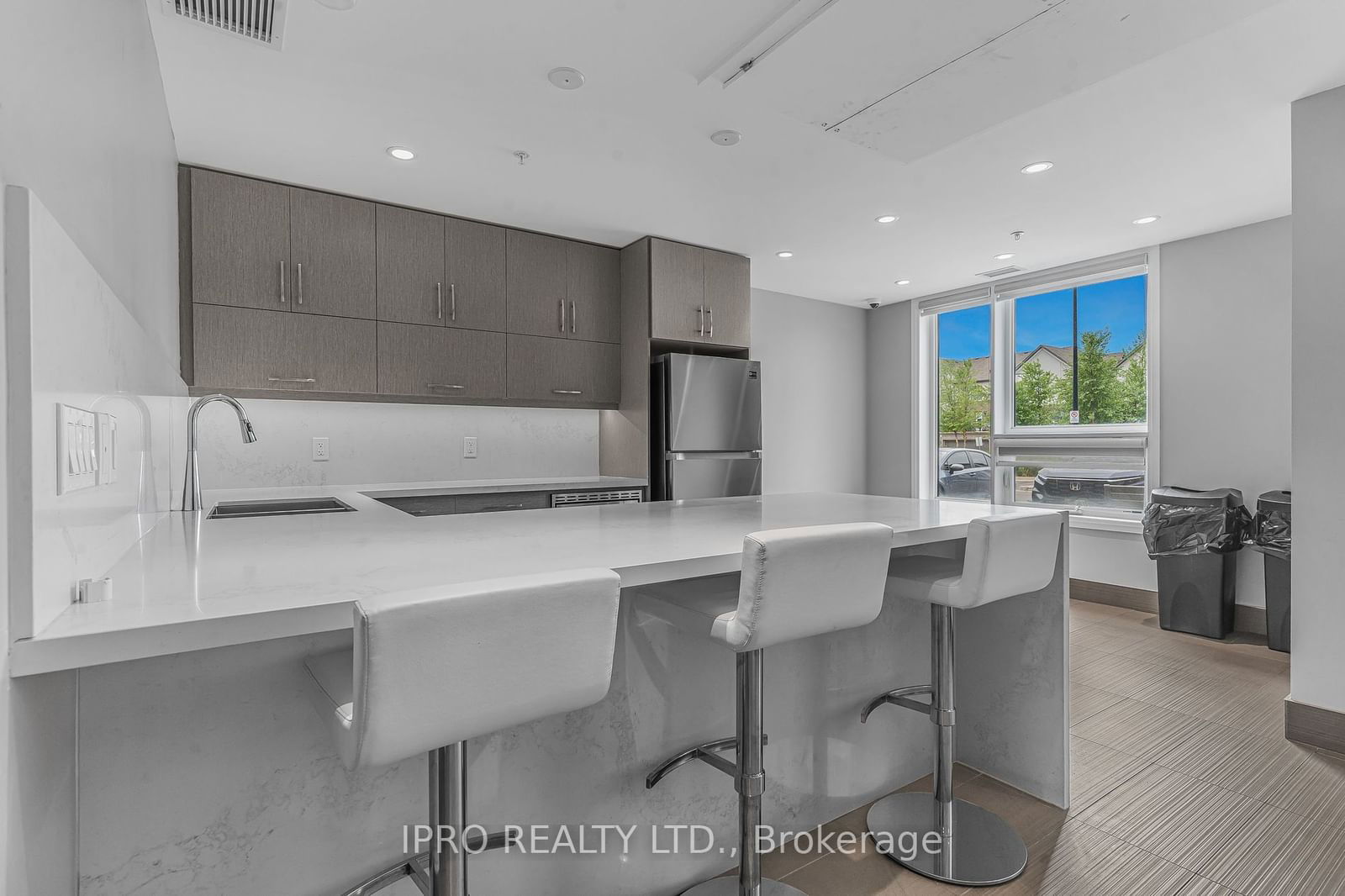 1105 Leger Way, unit 525 for rent - image #23