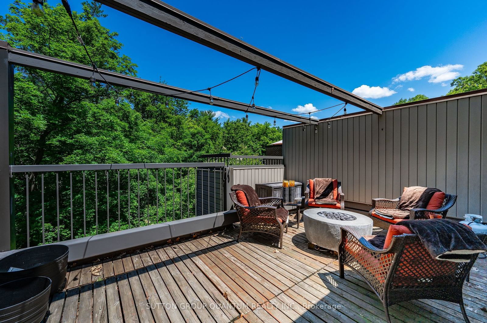 1250 Marlborough Crt, unit 1 for sale - image #27