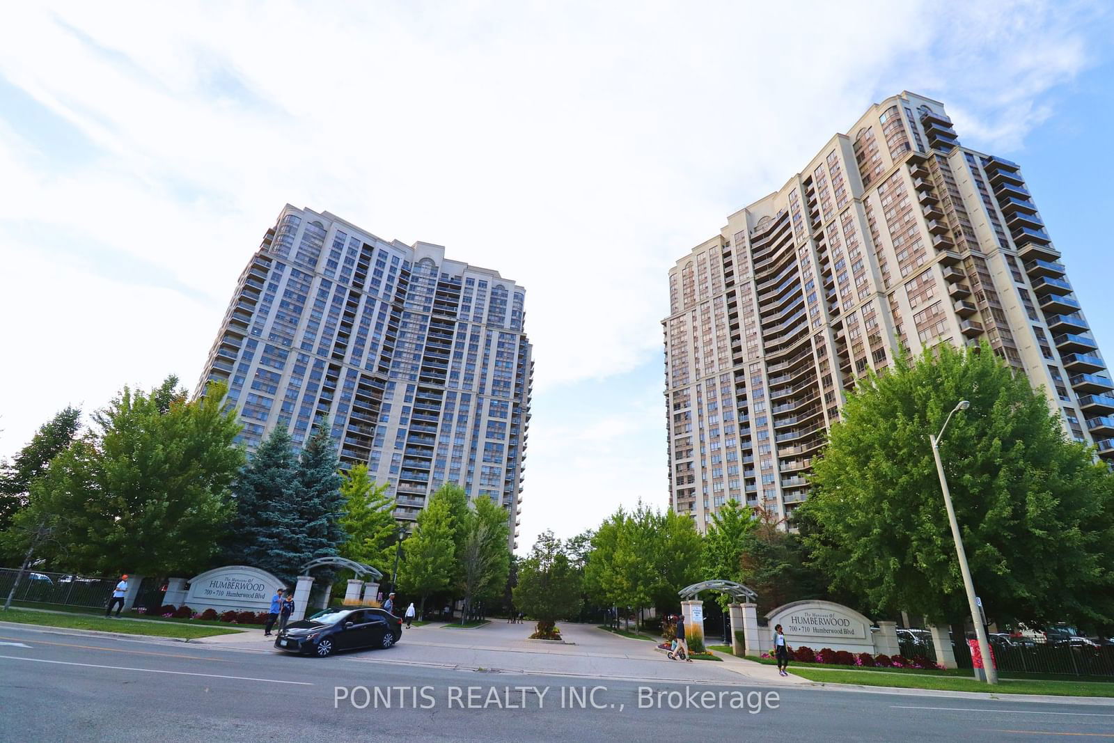 700 Humberwood Blvd, unit 727 for sale