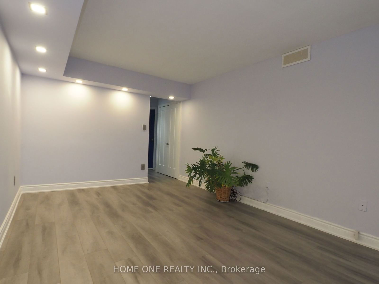 3 Rowntree Rd, unit 1012 for rent - image #38