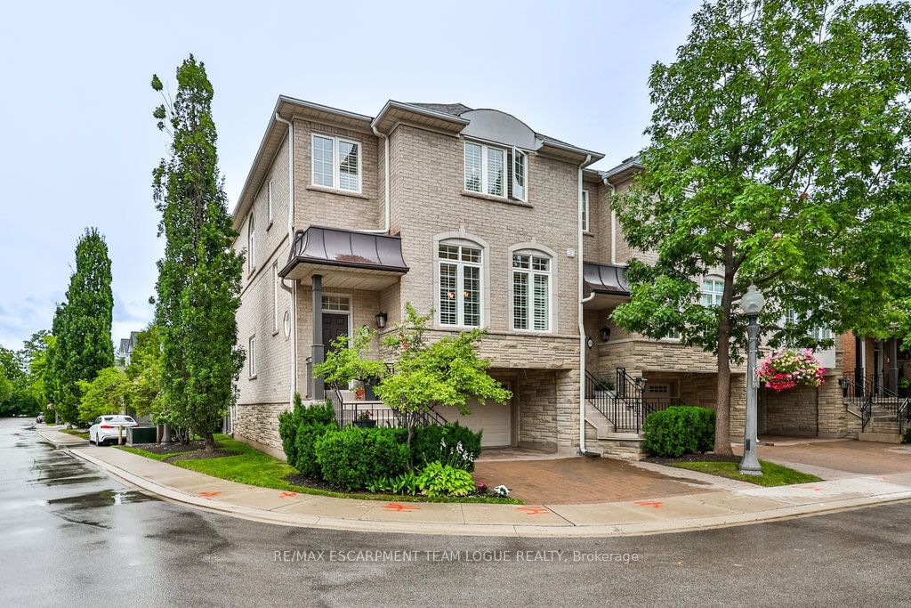 Forest Ridge Townhomes, Oakville, Toronto