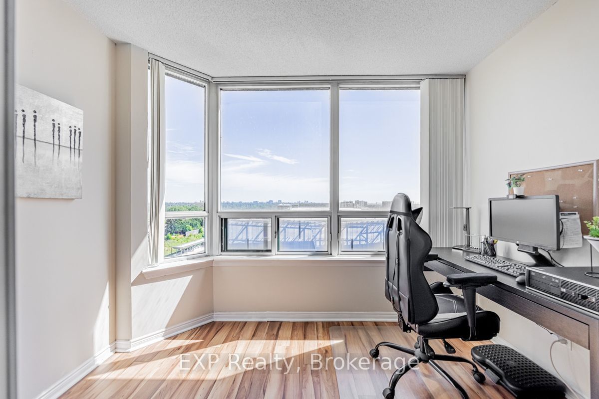 135 Hillcrest Ave, unit 1014 for sale - image #17