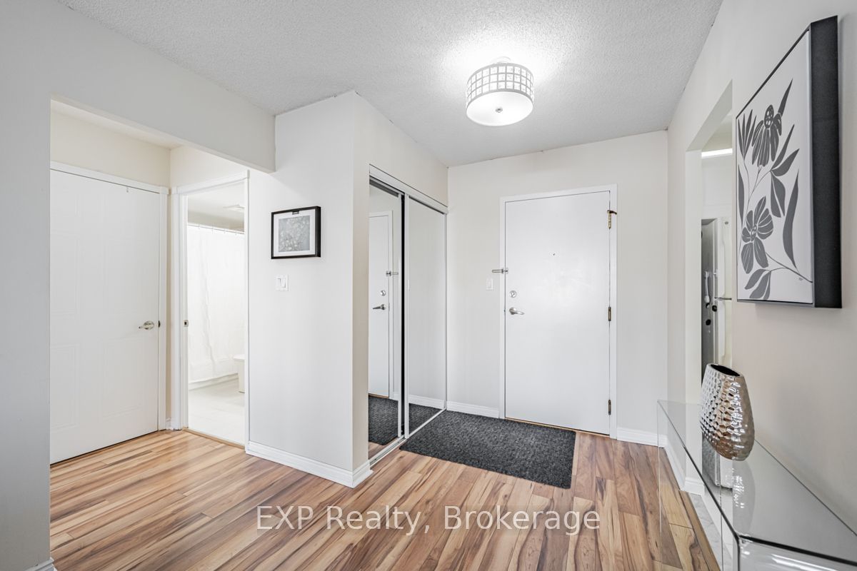 135 Hillcrest Ave, unit 1014 for sale