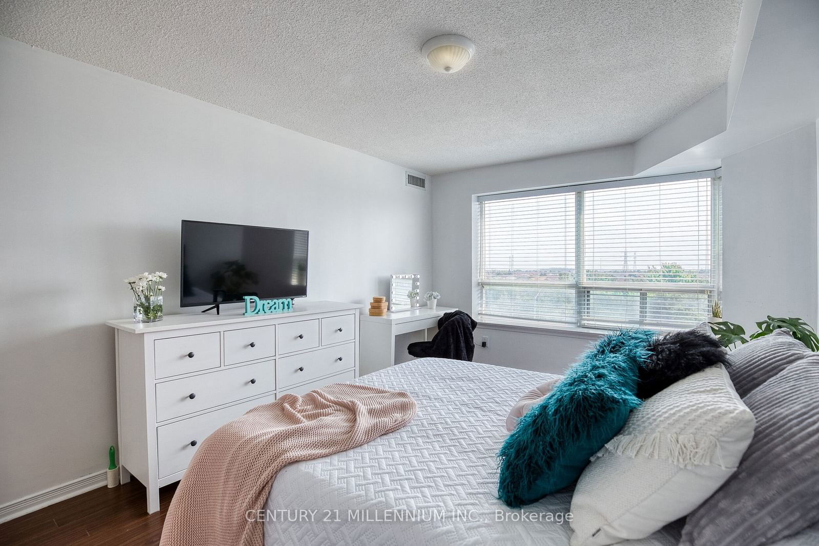 300 Ray Lawson Blvd S, unit 503 for sale - image #13