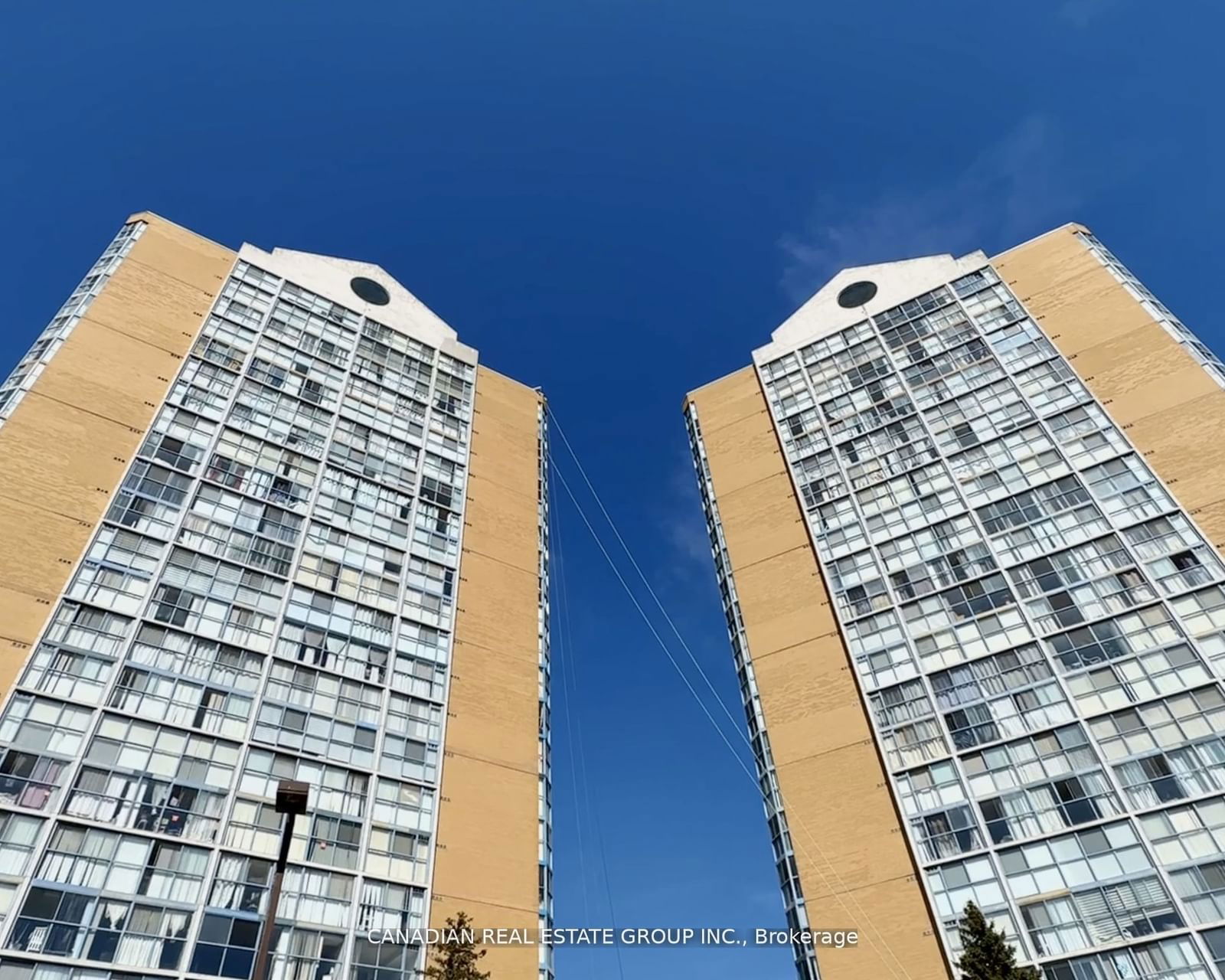 25 Trailwood Dr, unit 103 for sale - image #1