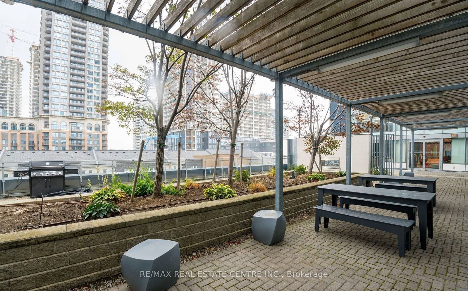 360 Square One Dr, unit 1711 for sale - image #32