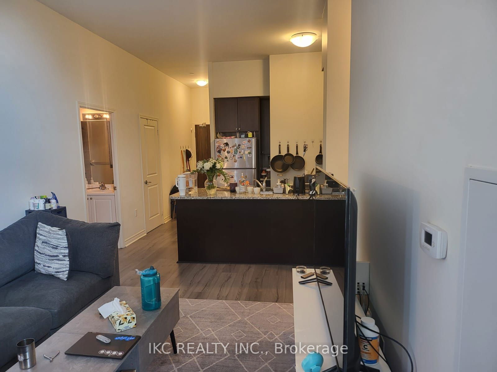 349 Rathburn Rd, unit 101 for rent - image #5