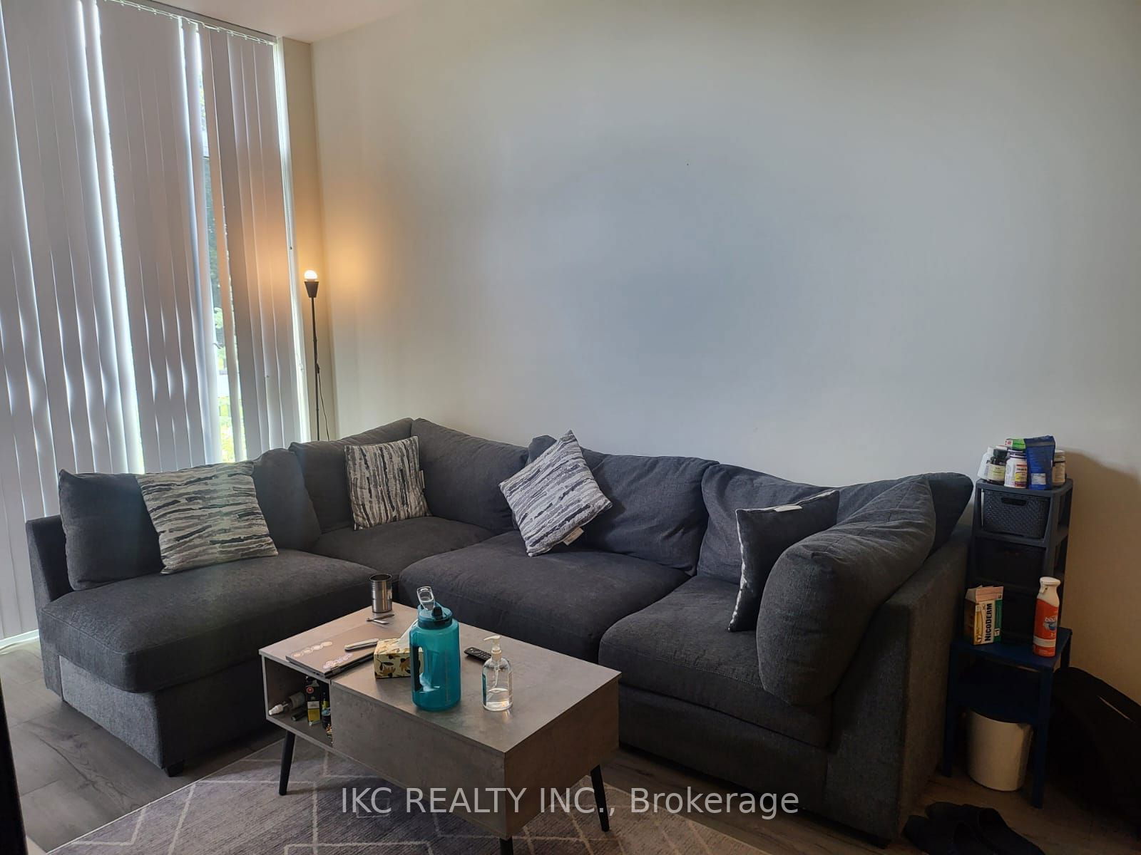 349 Rathburn Rd, unit 101 for rent - image #6