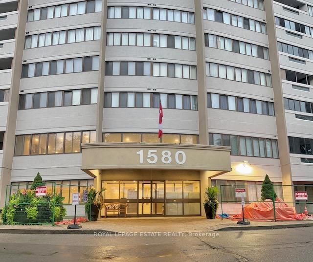 1580 Mississauga Valley Blvd, unit 1203 for rent - image #2