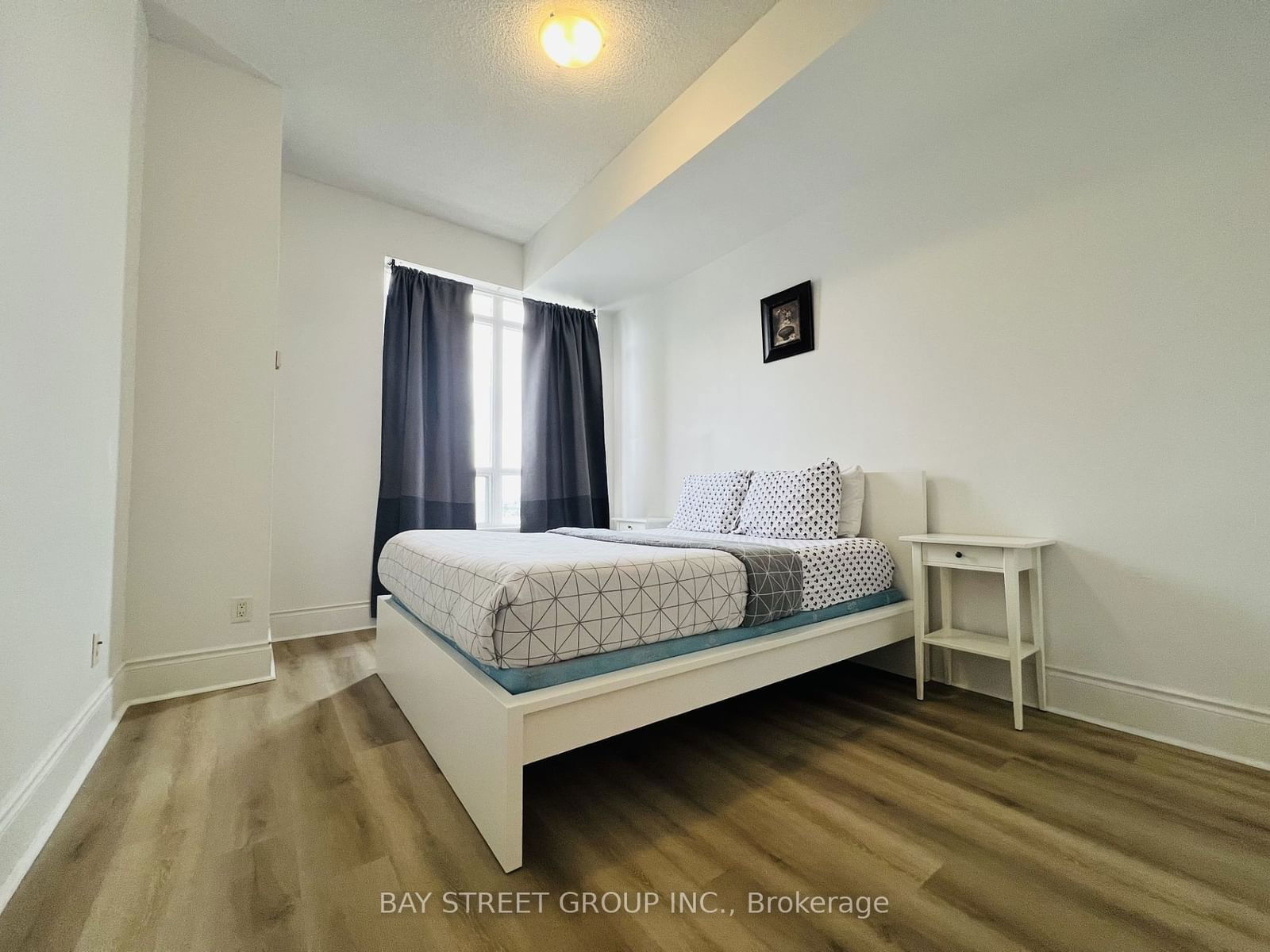 310 Burnhamthorpe Rd W, unit 2002 for sale - image #11