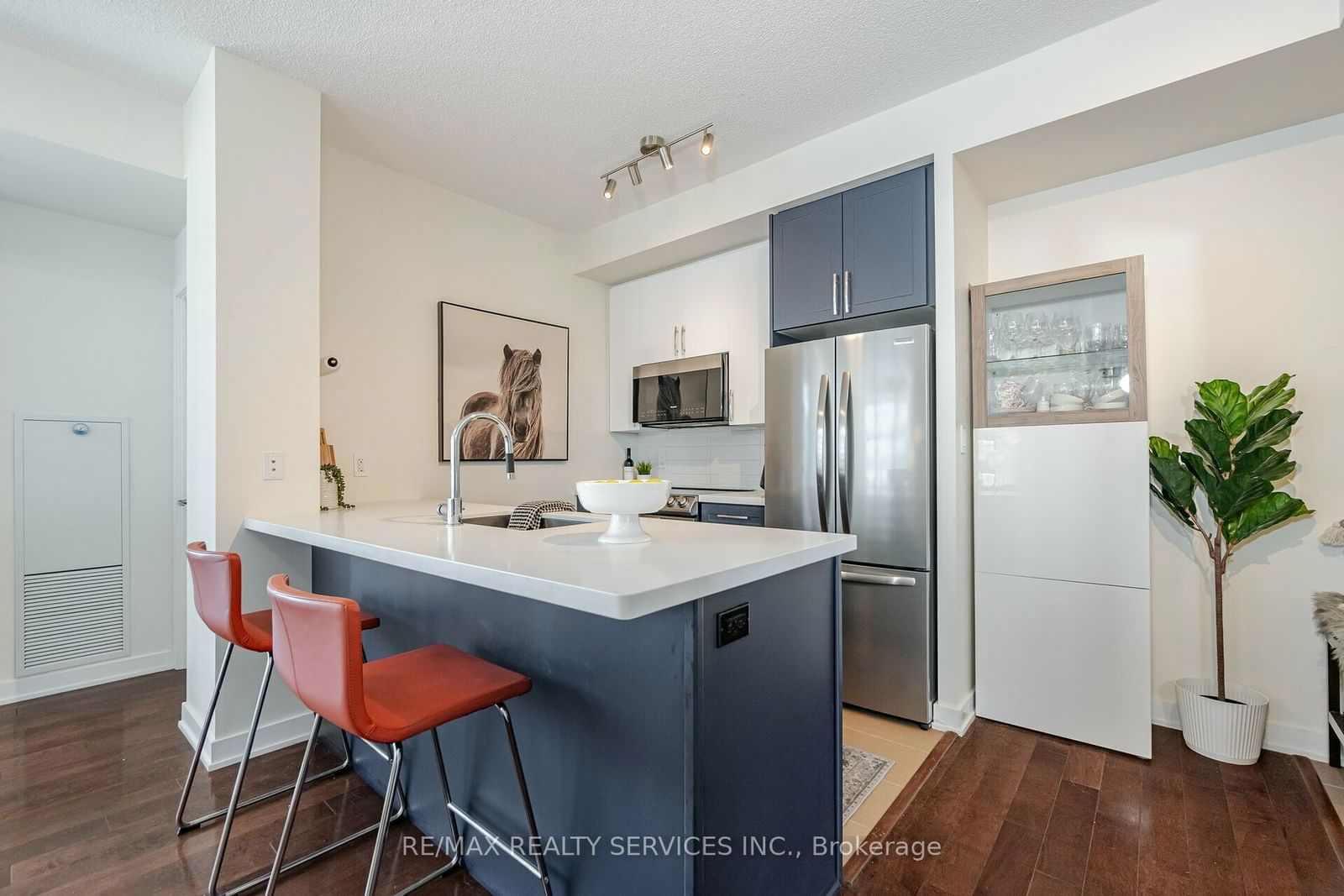 4070 Confederation Pkwy, unit 1202 for sale - image #13