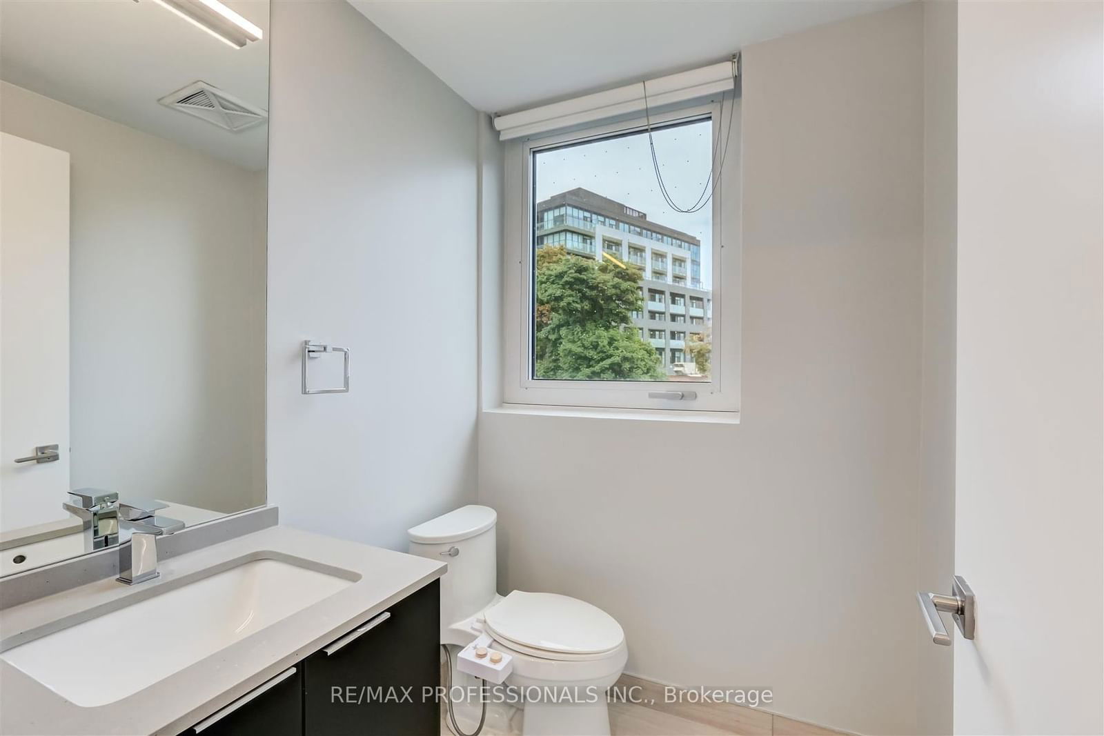 10 Brin Dr, unit TH3 for sale - image #24