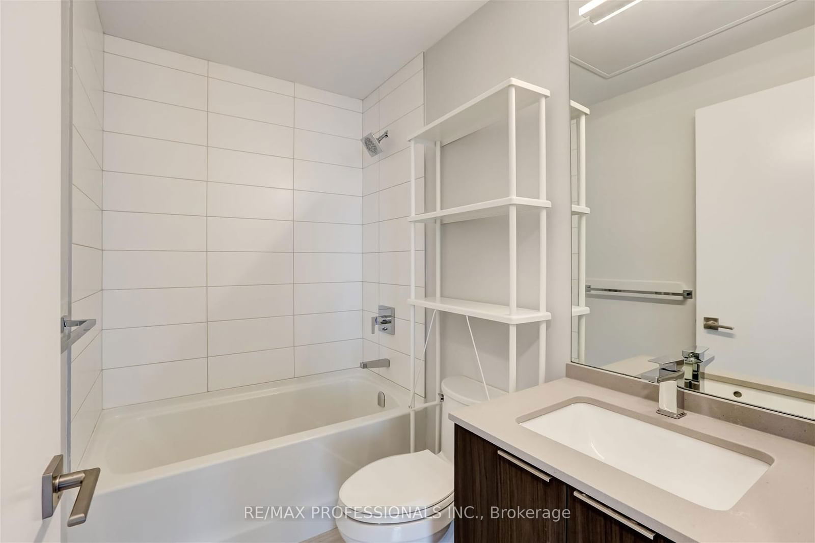 10 Brin Dr, unit TH3 for sale - image #25