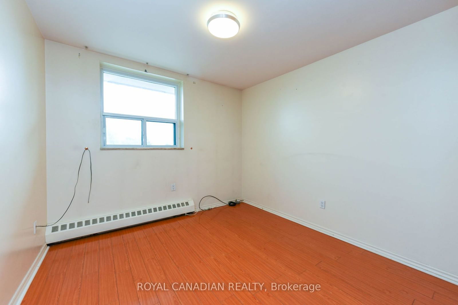 3577 Derry Rd E, unit 311 for sale