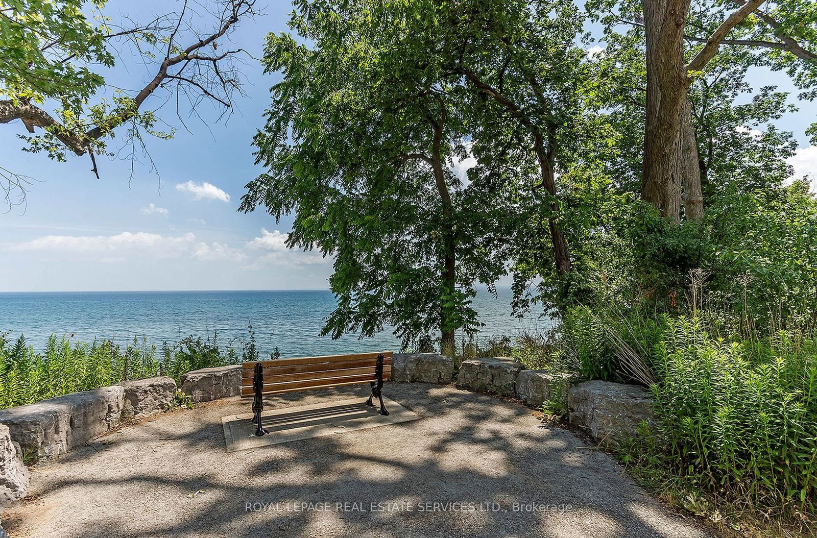 3500 Lakeshore Rd W, unit 327 for rent - image #35