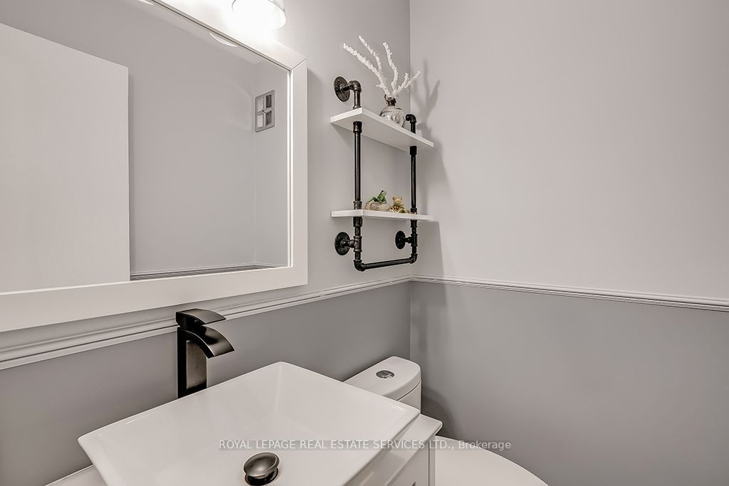 2145 Sherobee Townhomes, Mississauga, Toronto