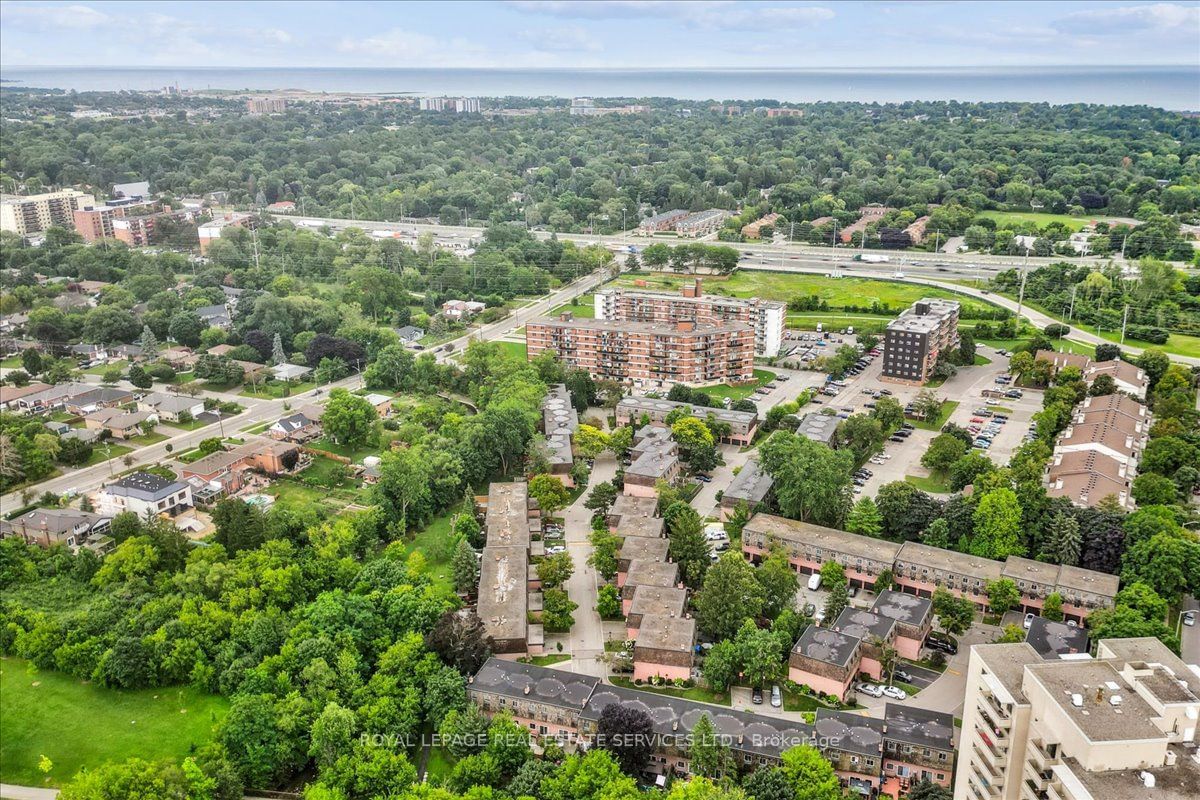 2145 Sherobee Townhomes, Mississauga, Toronto