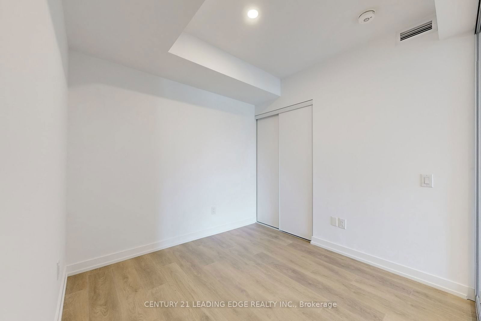 1100 Sheppard Ave W, unit 1037 for rent