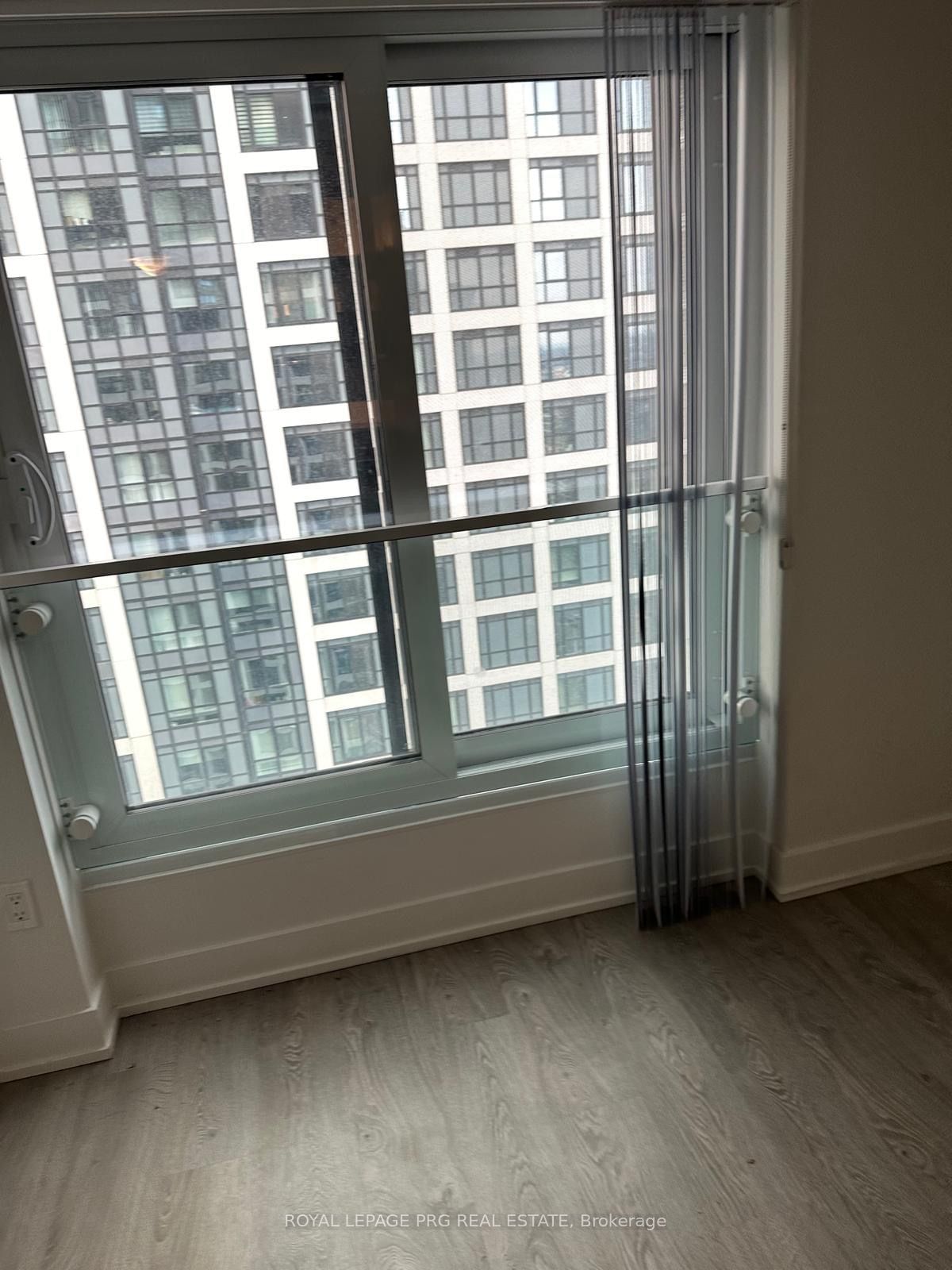 9 MABELLE Ave, unit 2721 for rent - image #11