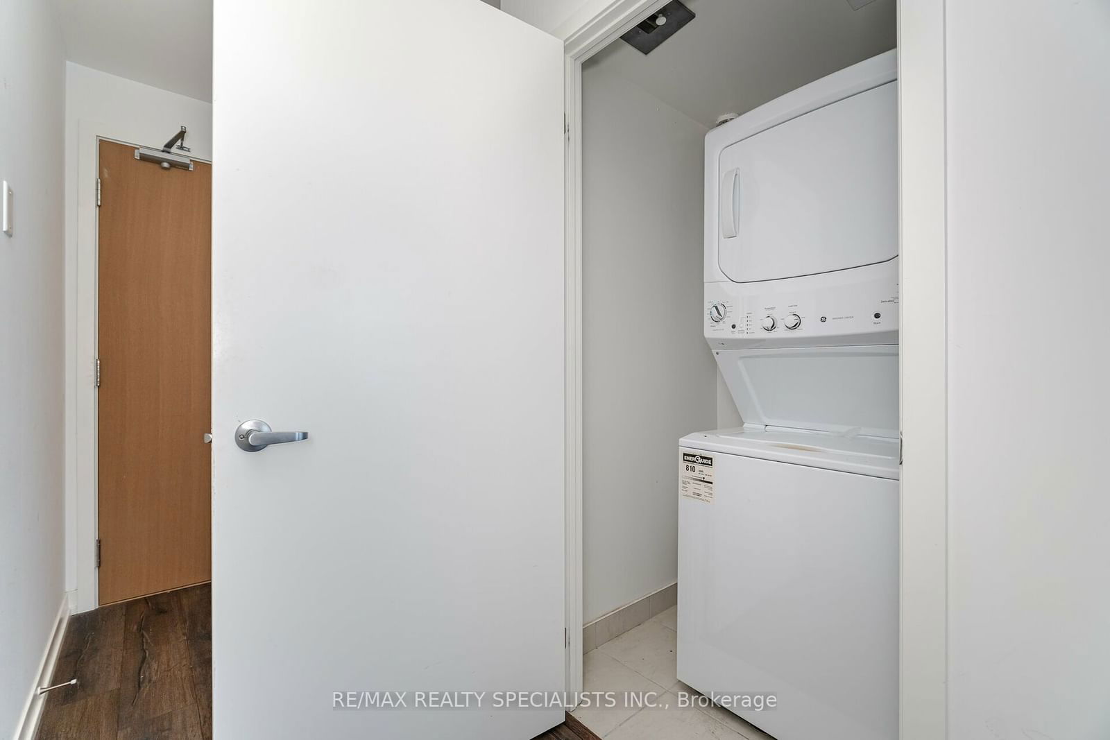 2520 Eglinton Ave, unit 1504 for sale - image #25