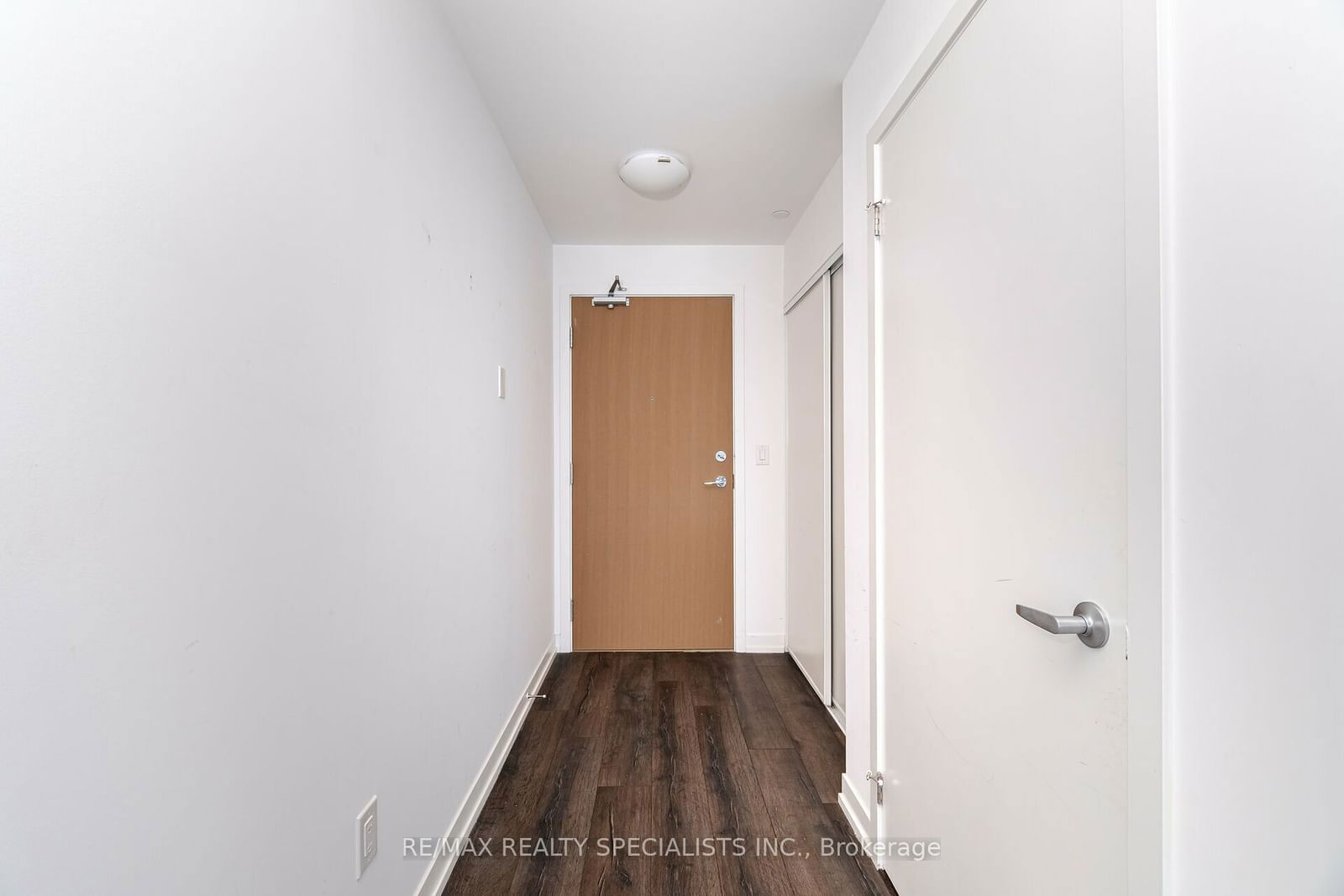 2520 Eglinton Ave, unit 1504 for sale - image #5