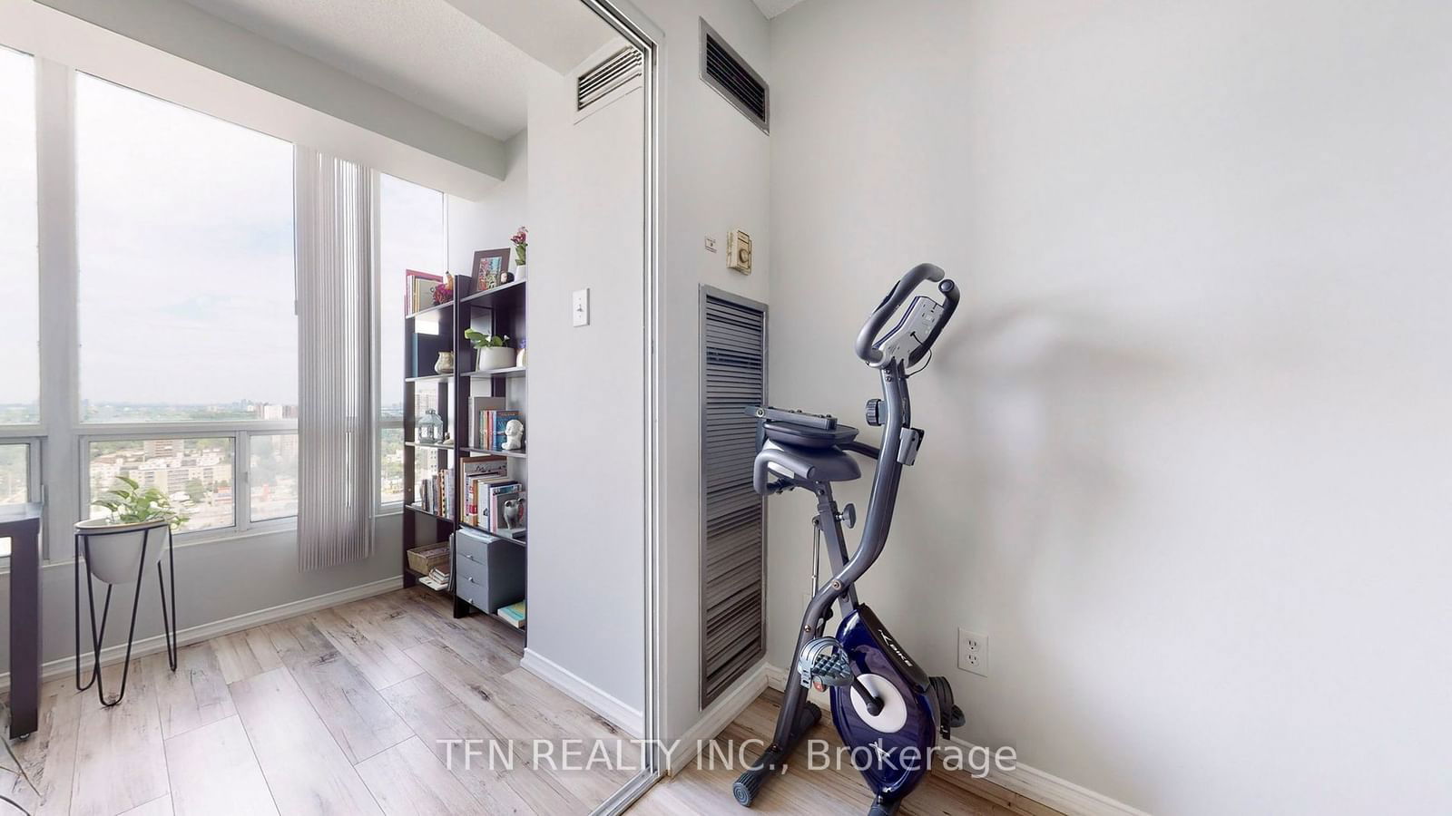 115 Hillcrest Ave, unit 2015 for sale - image #12