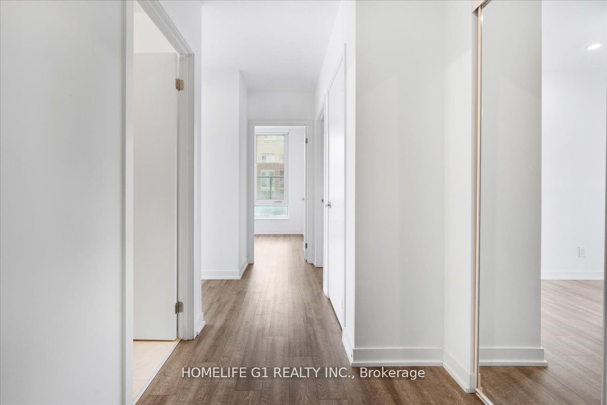 1808 St. Clair Ave W, unit 804 for sale - image #4