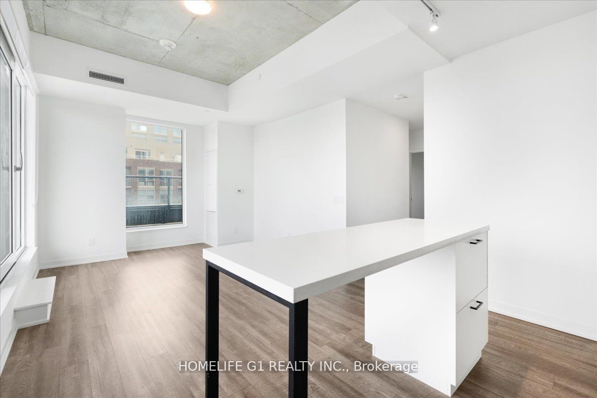 1808 St. Clair Ave W, unit 804 for sale - image #7