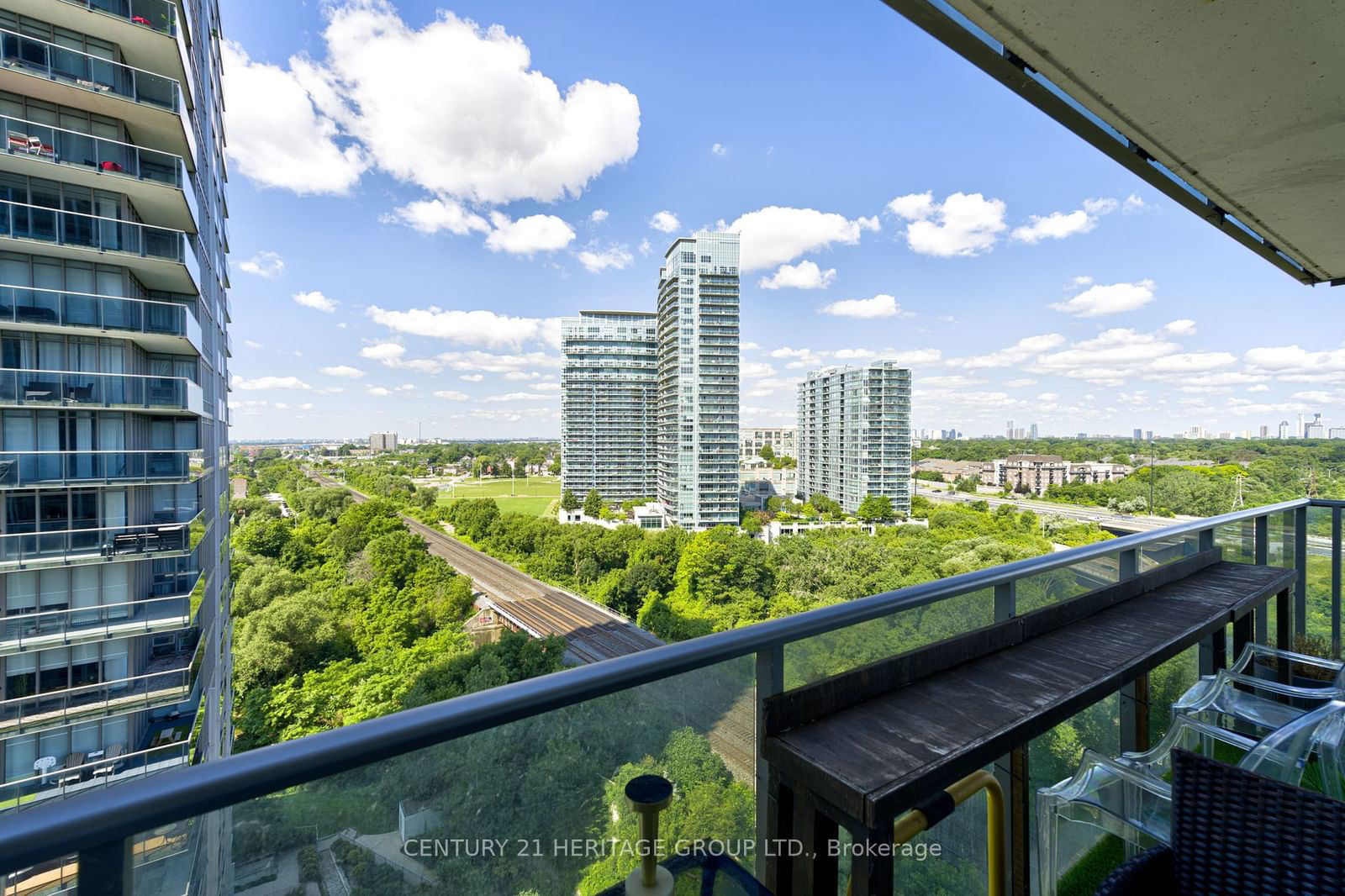 90 Park Lawn Rd, unit 1616 for sale - image #23