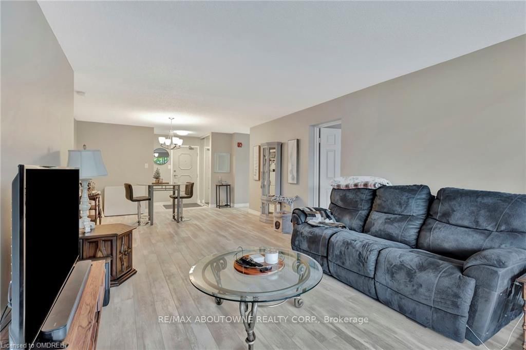 1201 North Shore Blvd E, unit 503 for sale - image #10