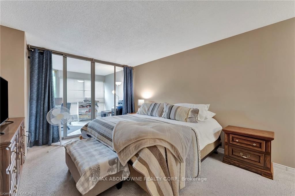 1201 North Shore Blvd E, unit 503 for sale - image #23