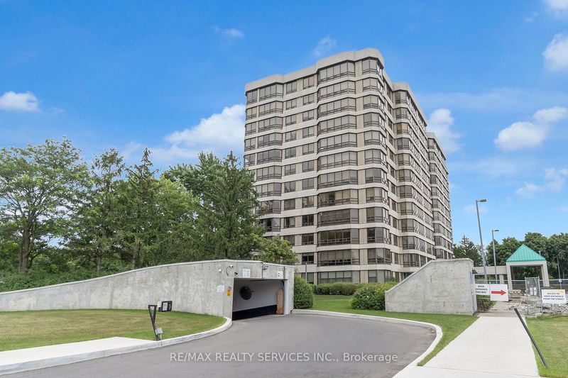 330 Mill St S, unit 811 for sale - image #1