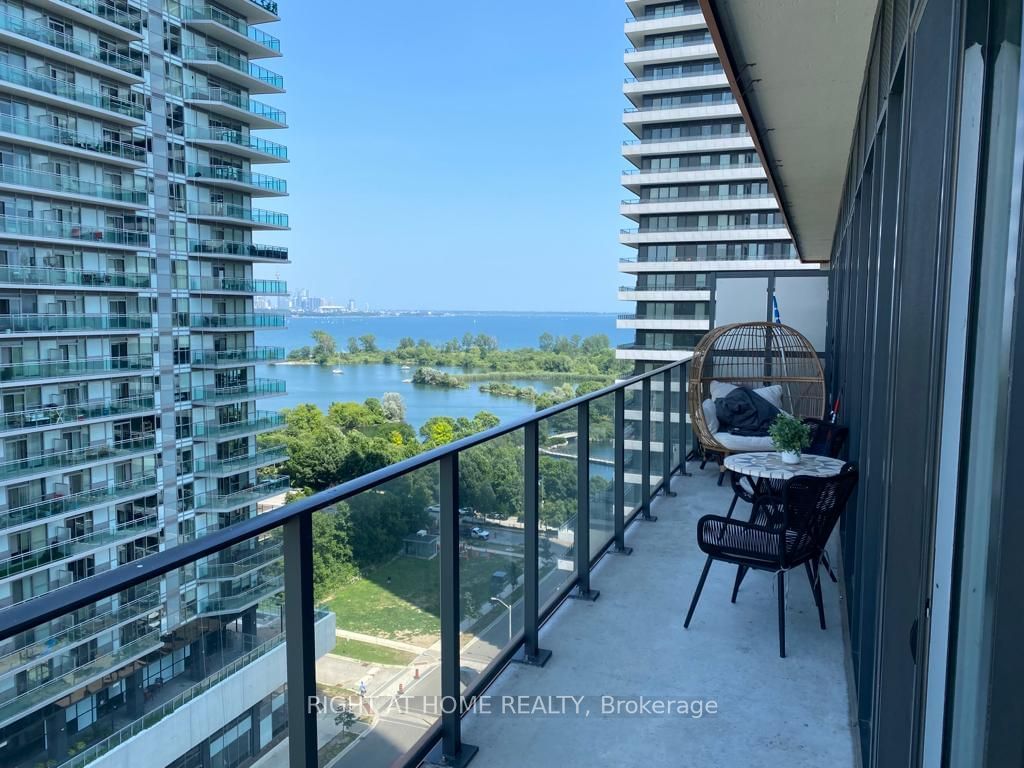 30 Shore Breeze Dr, unit 1213 for sale