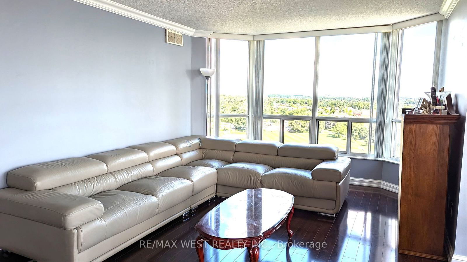 24 Hanover Rd, unit 1509 for rent - image #12