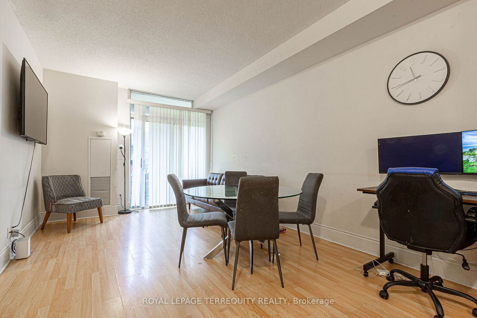 3888 Duke of York Blvd, unit 226 for sale - image #13