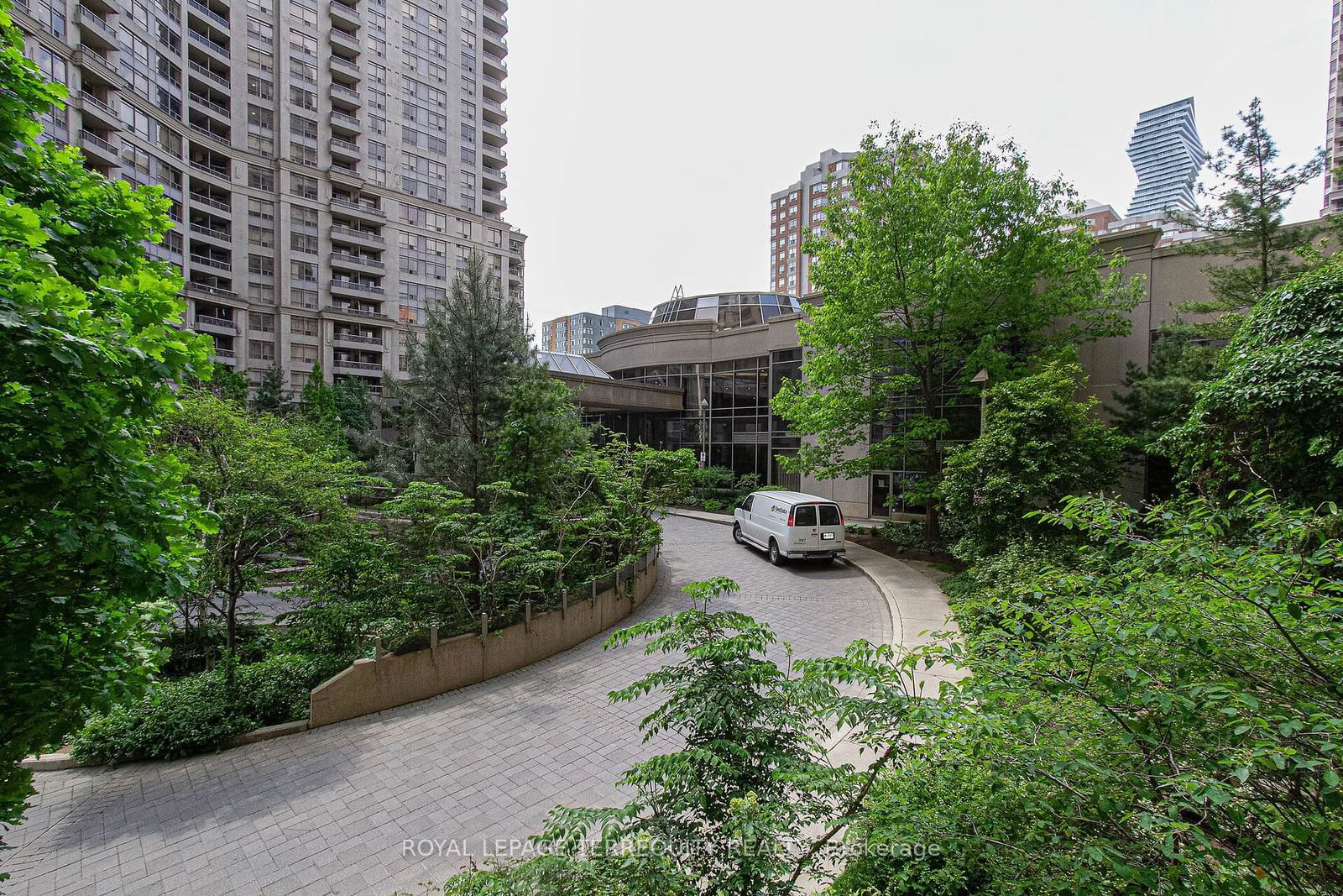 3888 Duke of York Blvd, unit 226 for sale