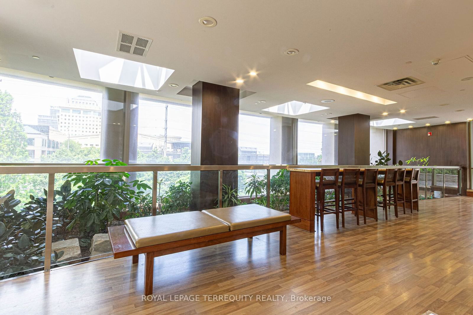 3888 Duke of York Blvd, unit 226 for sale - image #28