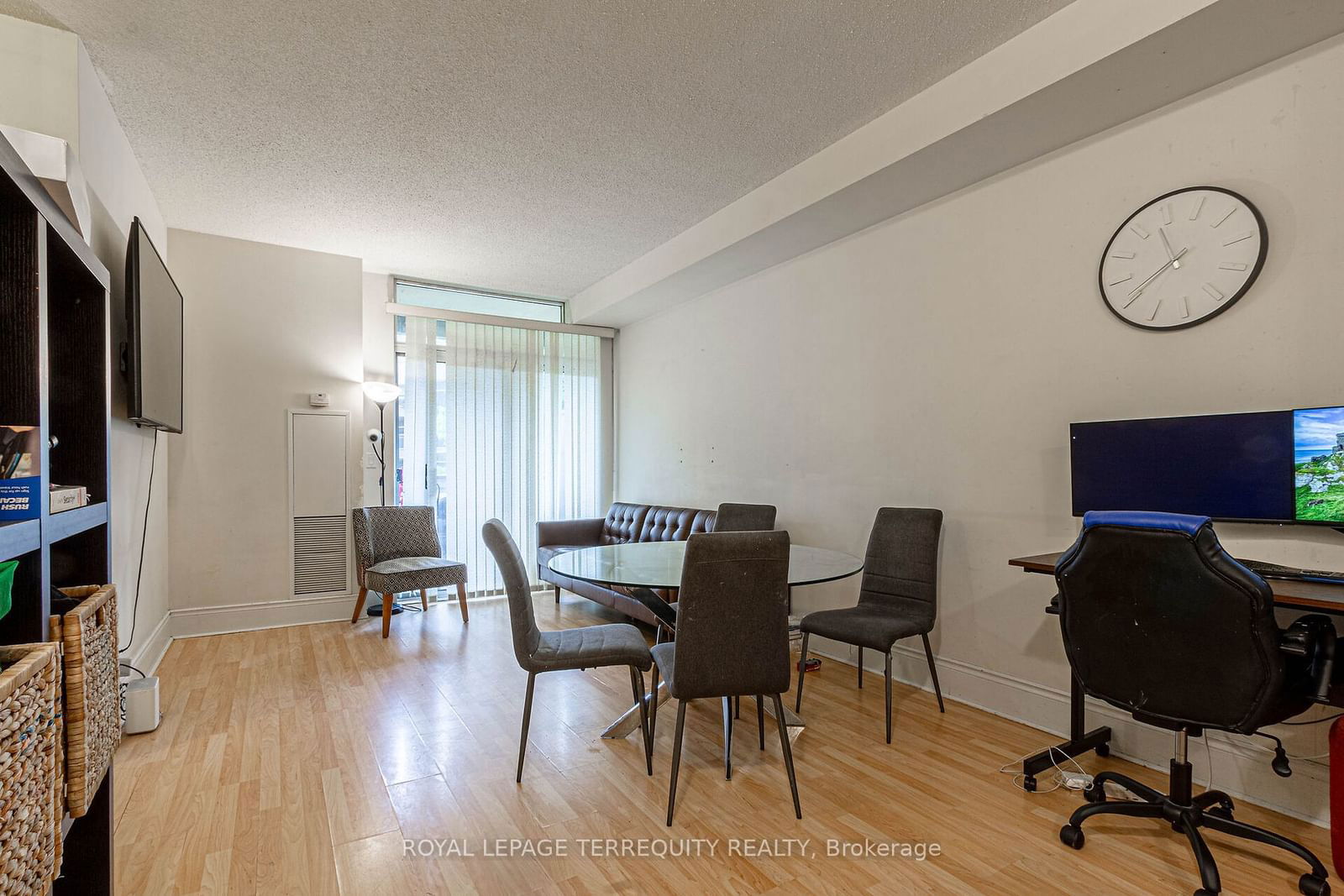 3888 Duke of York Blvd, unit 226 for sale