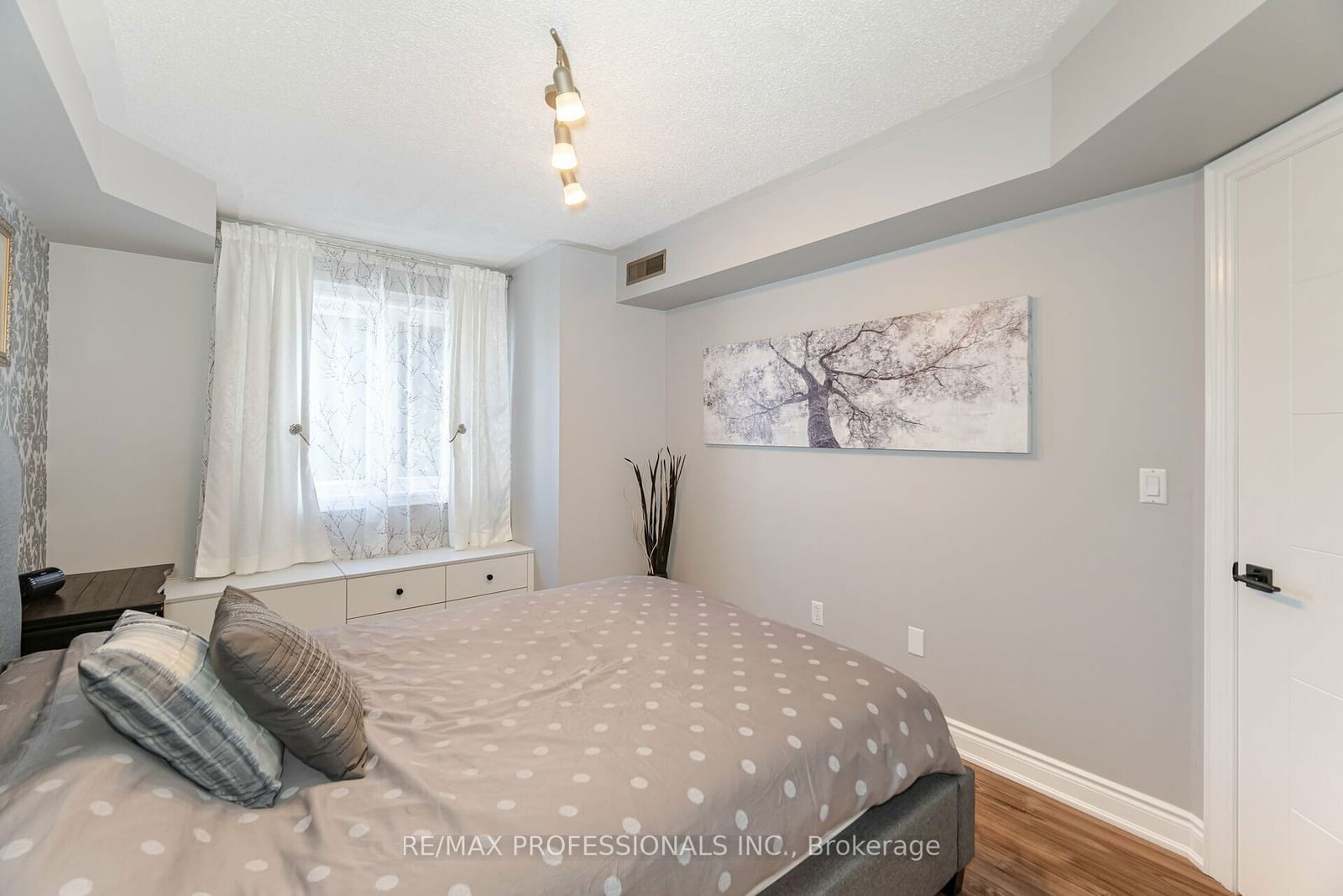 109 Bristol Rd E, unit 134 for sale - image #23