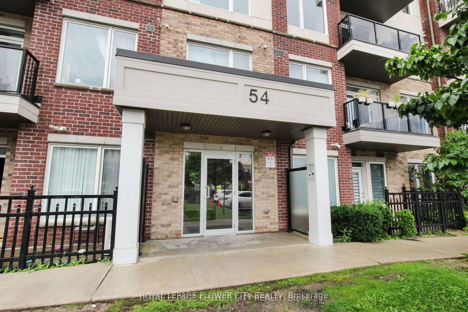 54 Sky Harbour Dr, unit 312 for rent - image #2