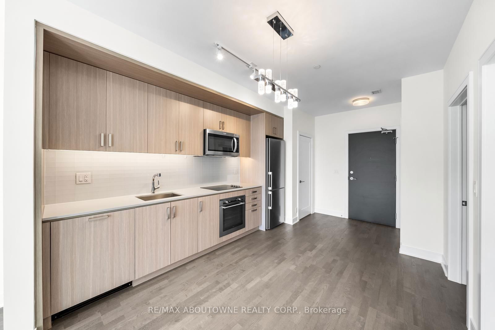 1575 Lakeshore Rd N, unit 404 for sale - image #10