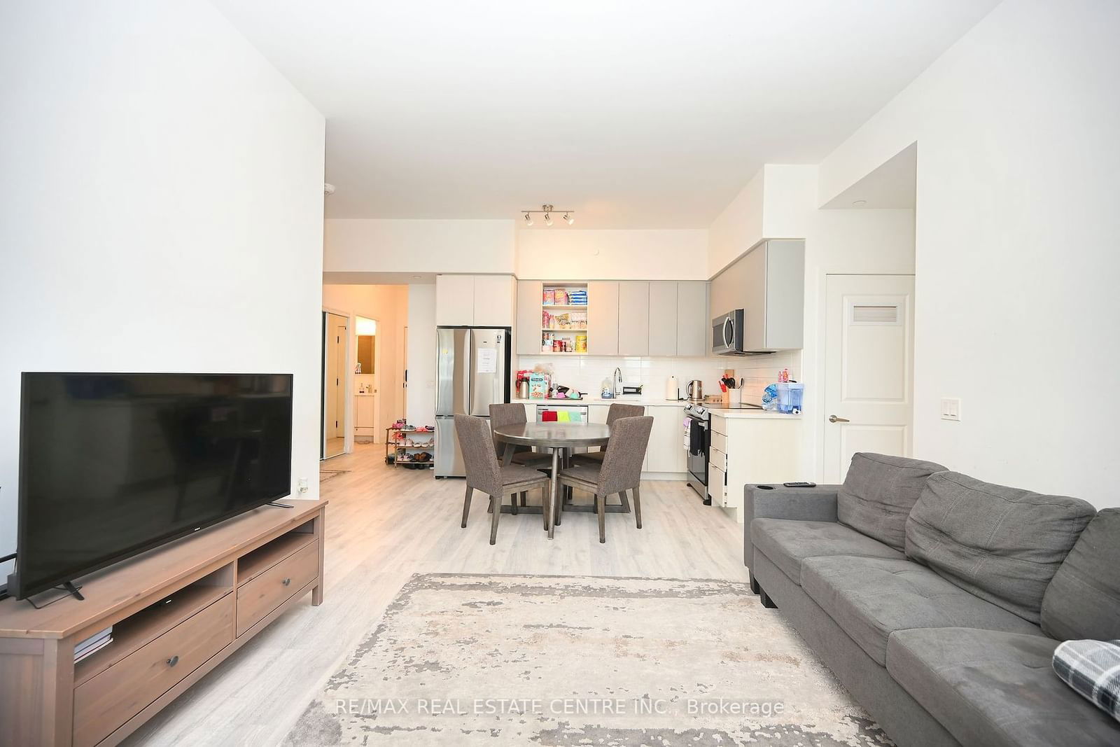 4675 Metcalfe Ave, unit 209 for sale - image #27