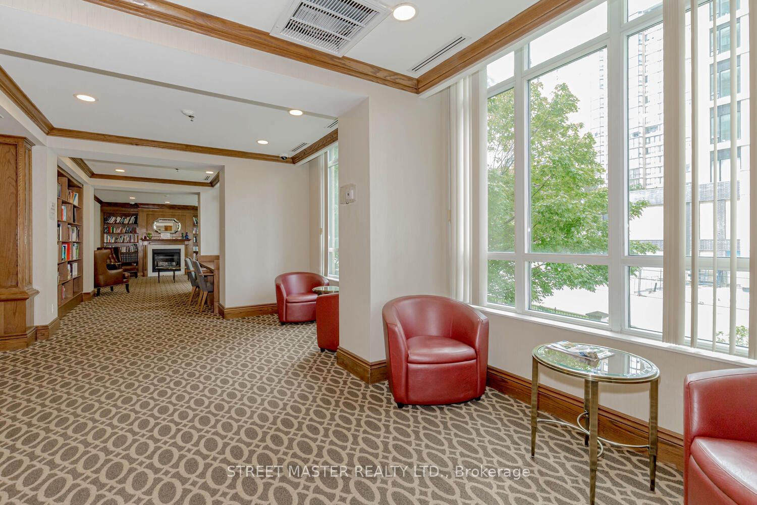 156 Enfield Pl, unit 1802 for sale - image #26