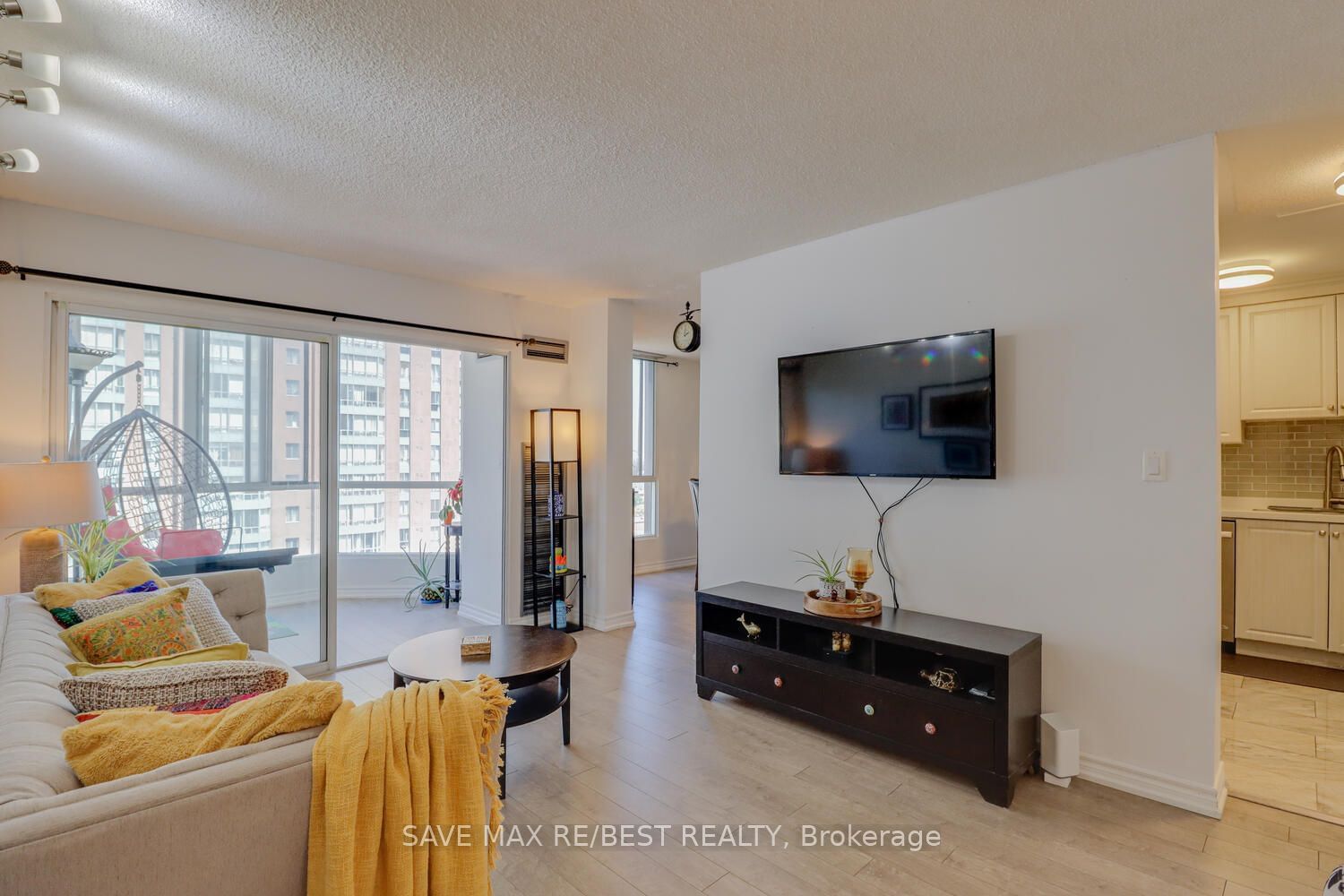 145 Hillcrest Ave, unit 911 for sale - image #14