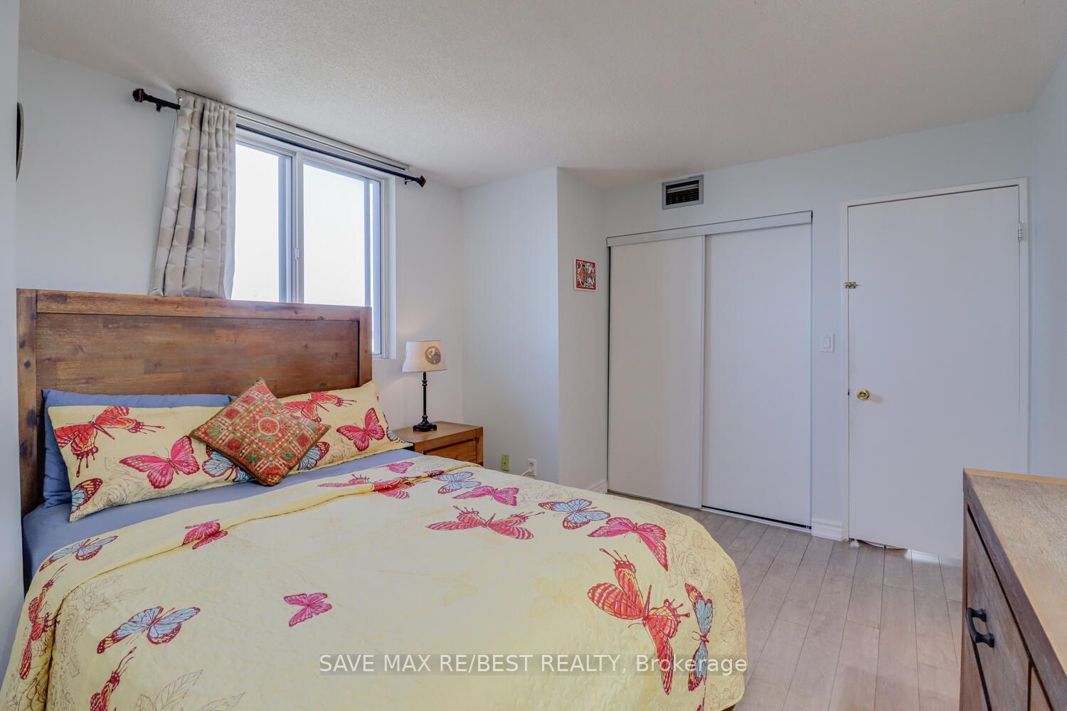 145 Hillcrest Ave, unit 911 for sale - image #28